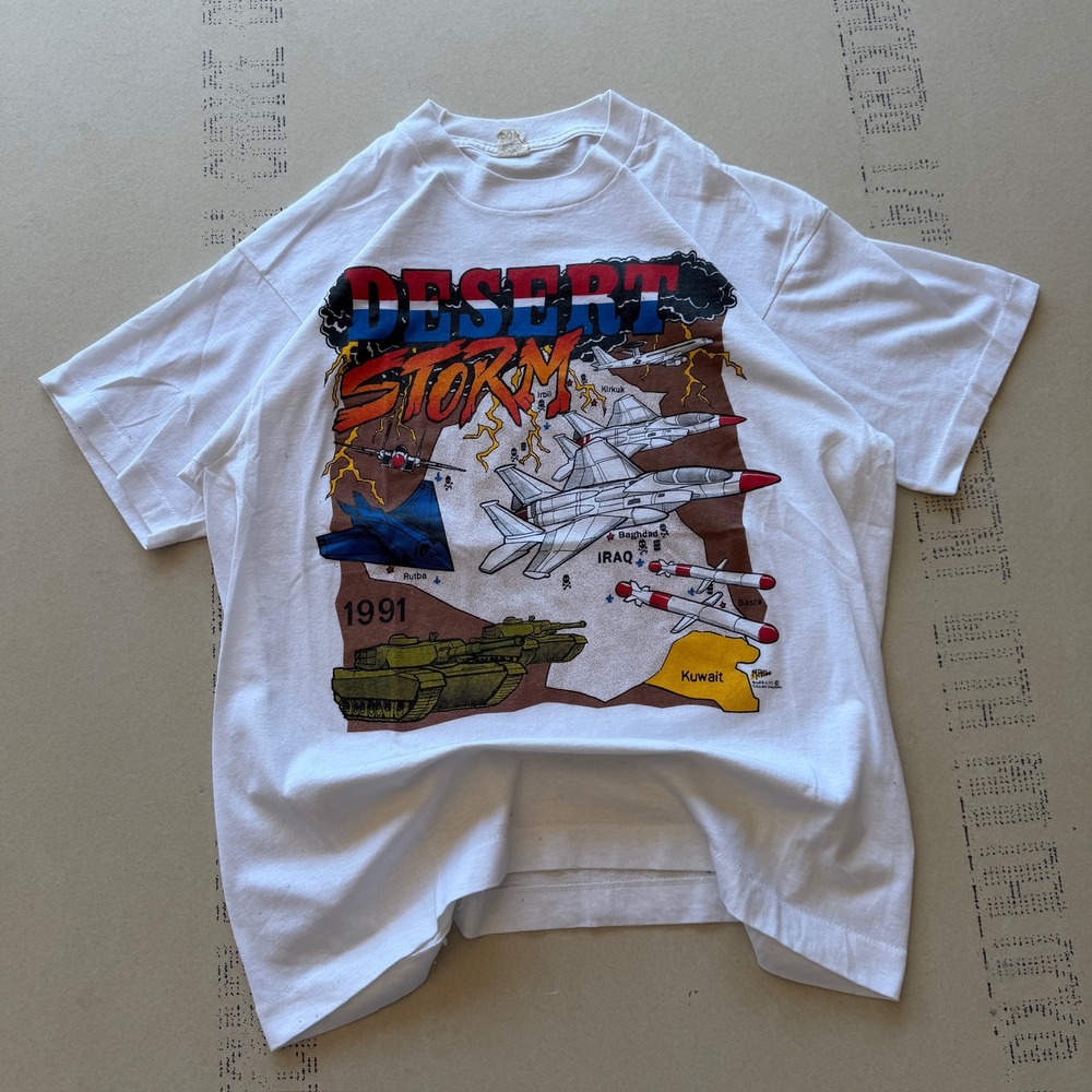Vintage 90s Super rare Desert Storm T-shirt